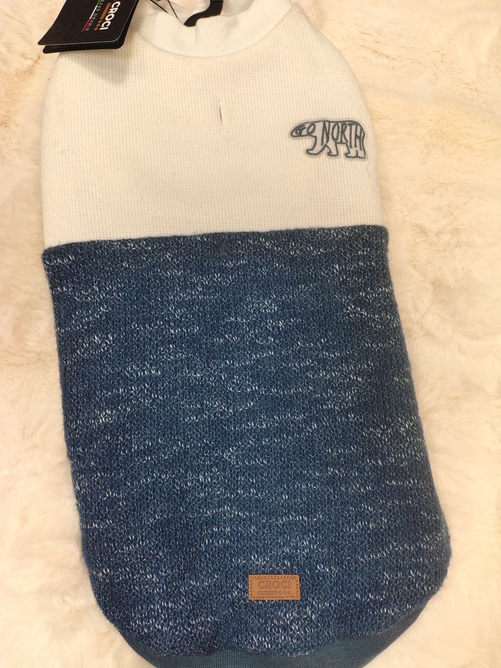 maglione felpato blu e bianco 